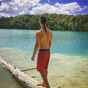 Meet your Posher, Alexander